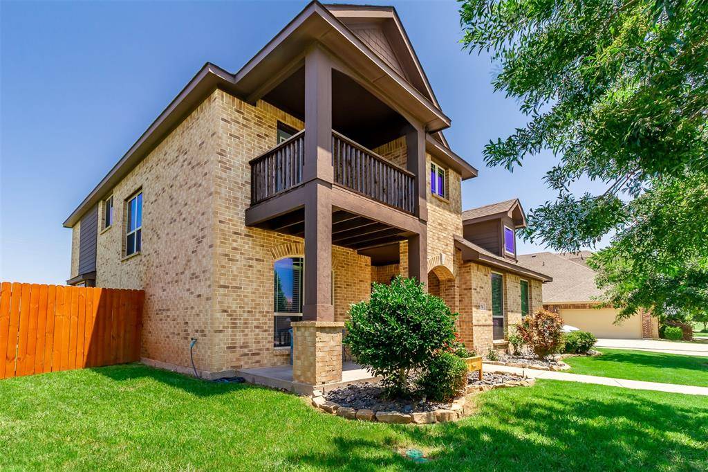 Midlothian, TX 76065,714 Green Leaf Drive