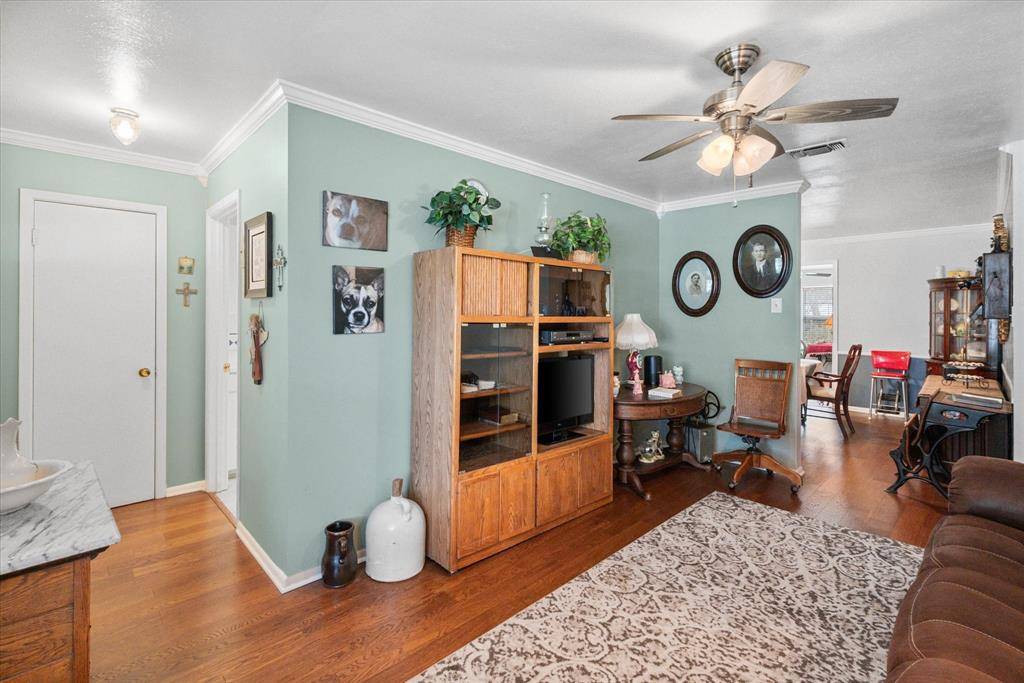 Everman, TX 76140,400 Langley Avenue