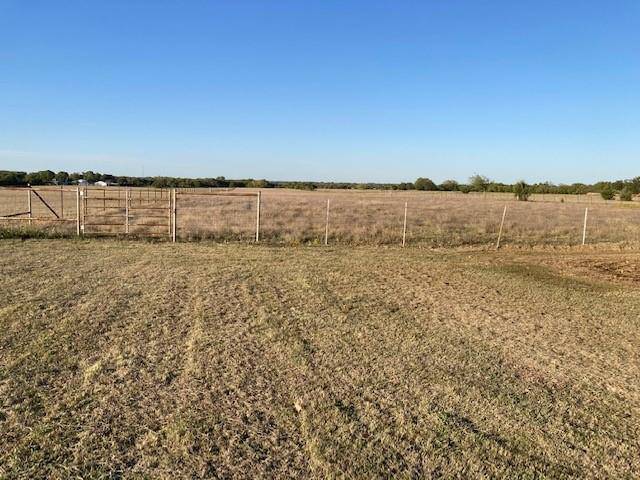 Whitewright, TX 75491,616 CR 4505