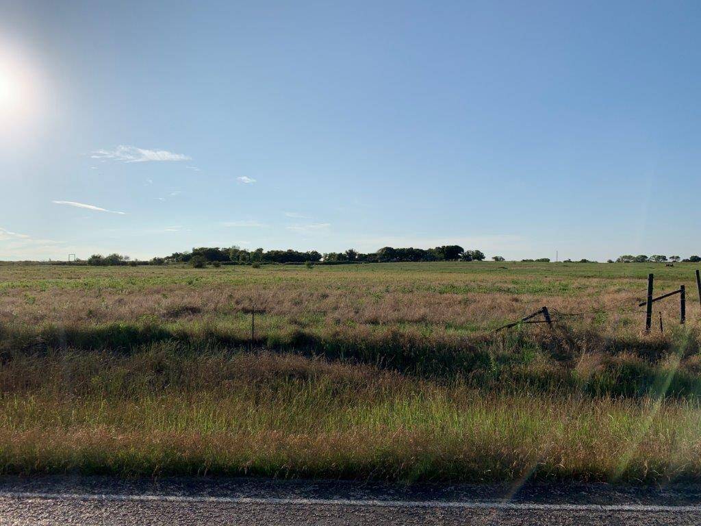 Thornberry, TX 76305,2 AC FM 171