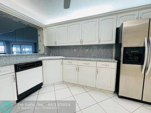 Tamarac, FL 33321,7574 Fairfax Dr  #310