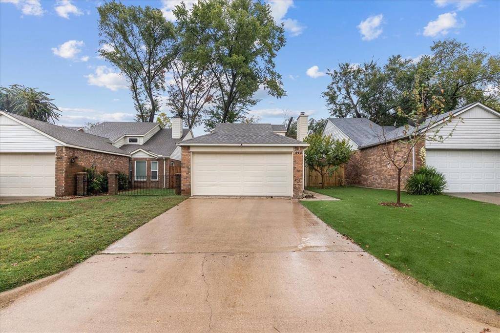 Euless, TX 76039,444 Sycamore Lane