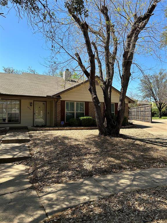 Euless, TX 76039,3015 Clover Lane