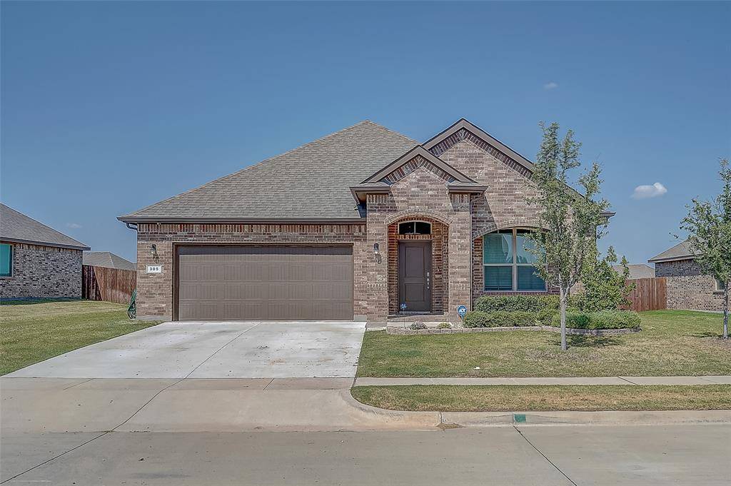 Granbury, TX 76049,305 Smart Strike Court