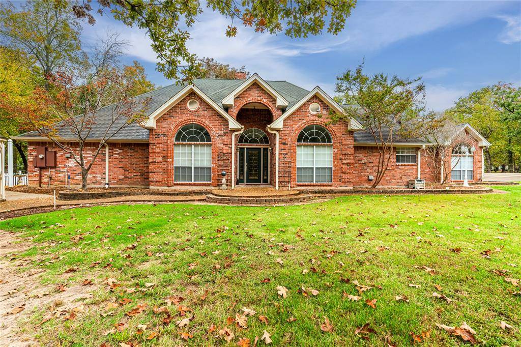 Powderly, TX 75473,305 Red Oak Lane