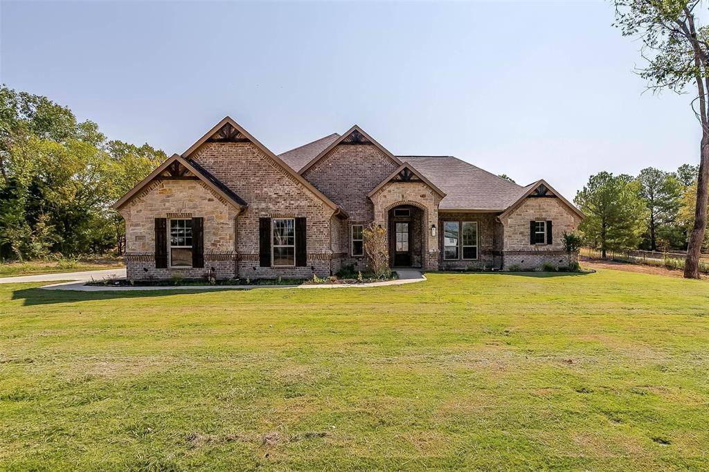 Azle, TX 76020,102 CR 4867