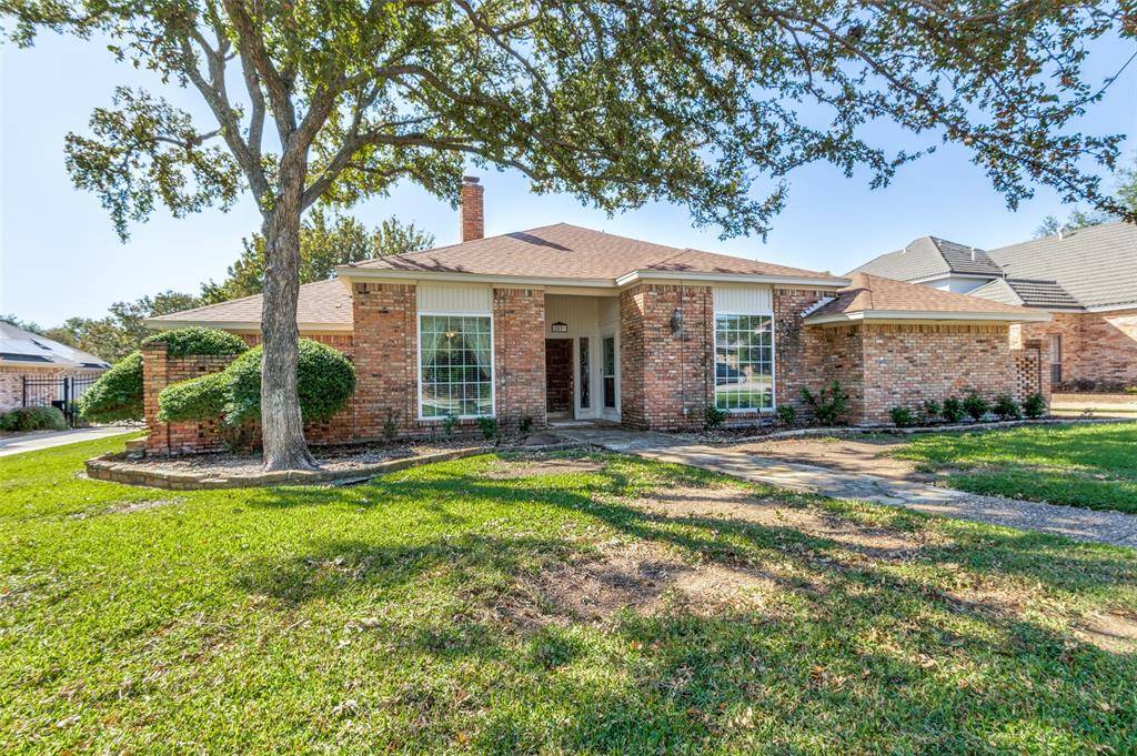 Bedford, TX 76021,2433 Stonegate Drive N