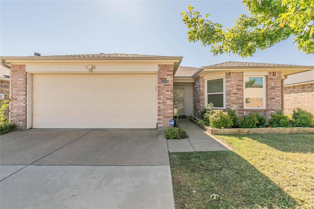 Fort Worth, TX 76244,4120 Silverwood Trail