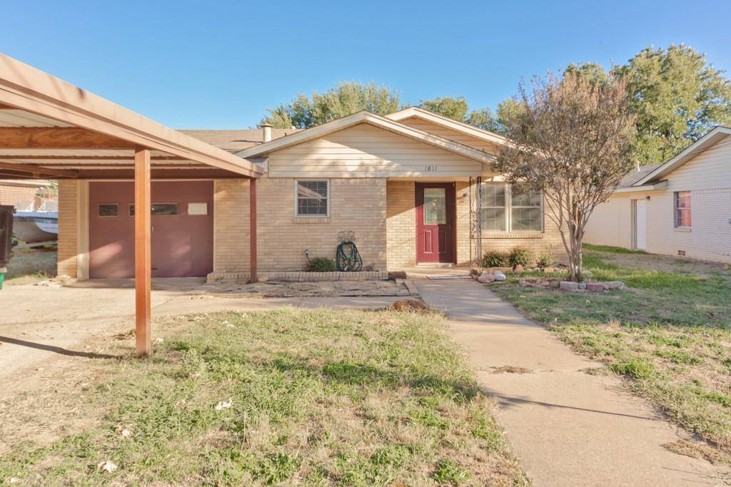 Bridgeport, TX 76426,1811 Carpenter Street