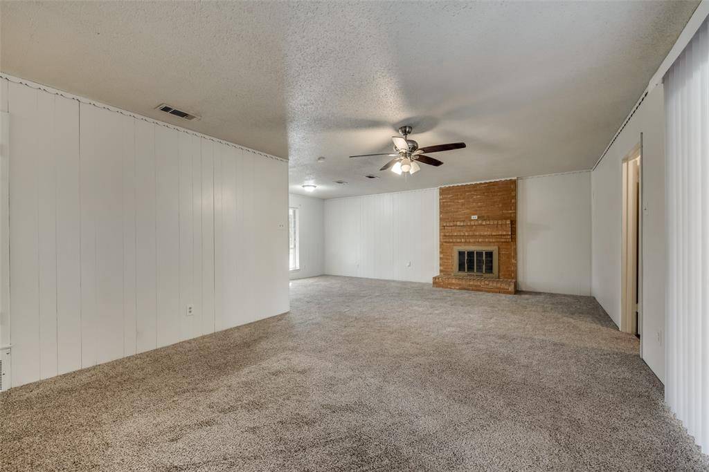 Lancaster, TX 75146,949 Dogwood Trail