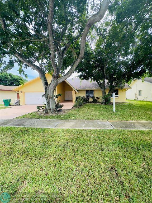 Lauderhill, FL 33319,7160 NW 46th Ct