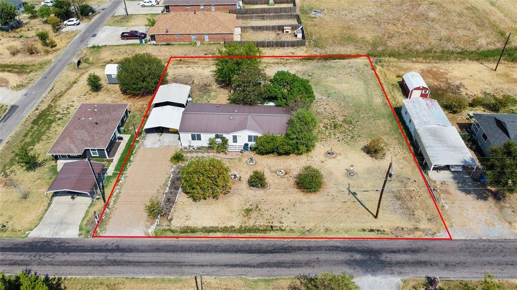 Gunter, TX 75491,312 W Maple Street