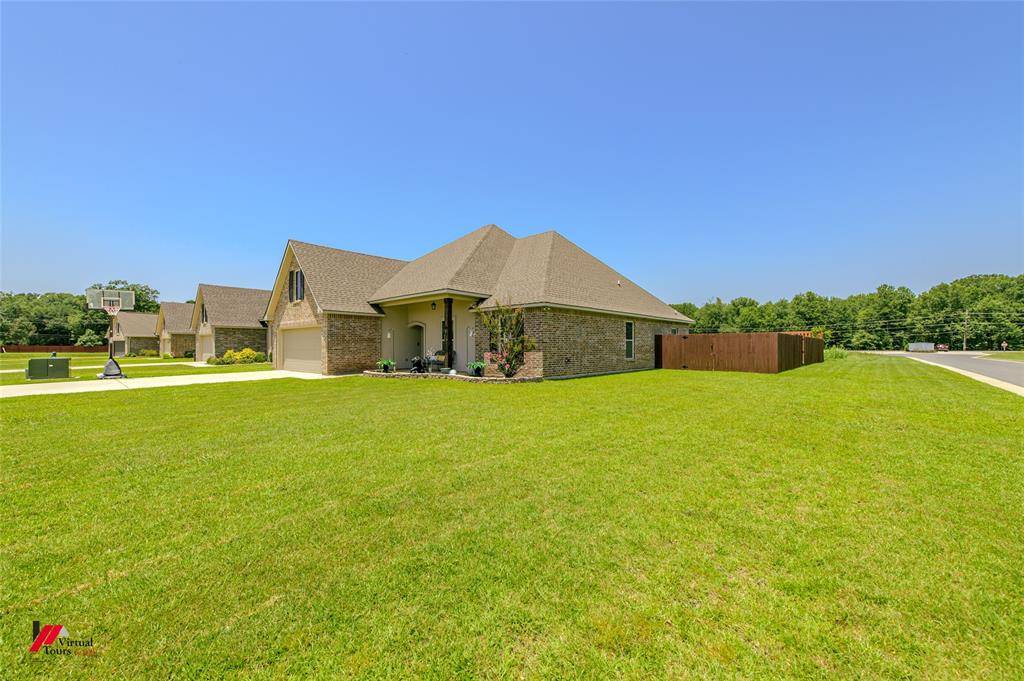 Shreveport, LA 71106,104 Gulfstream Lane