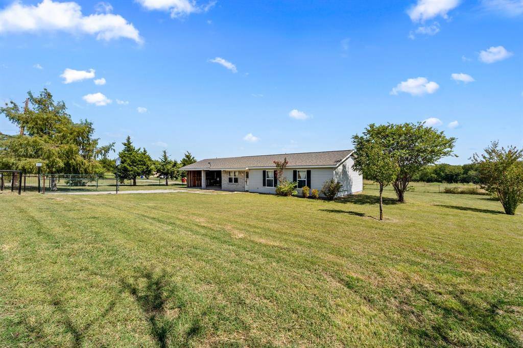 Farmersville, TX 75442,882 Shinn Circle