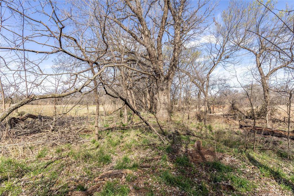 Weatherford, OK 73096,White Tail Road