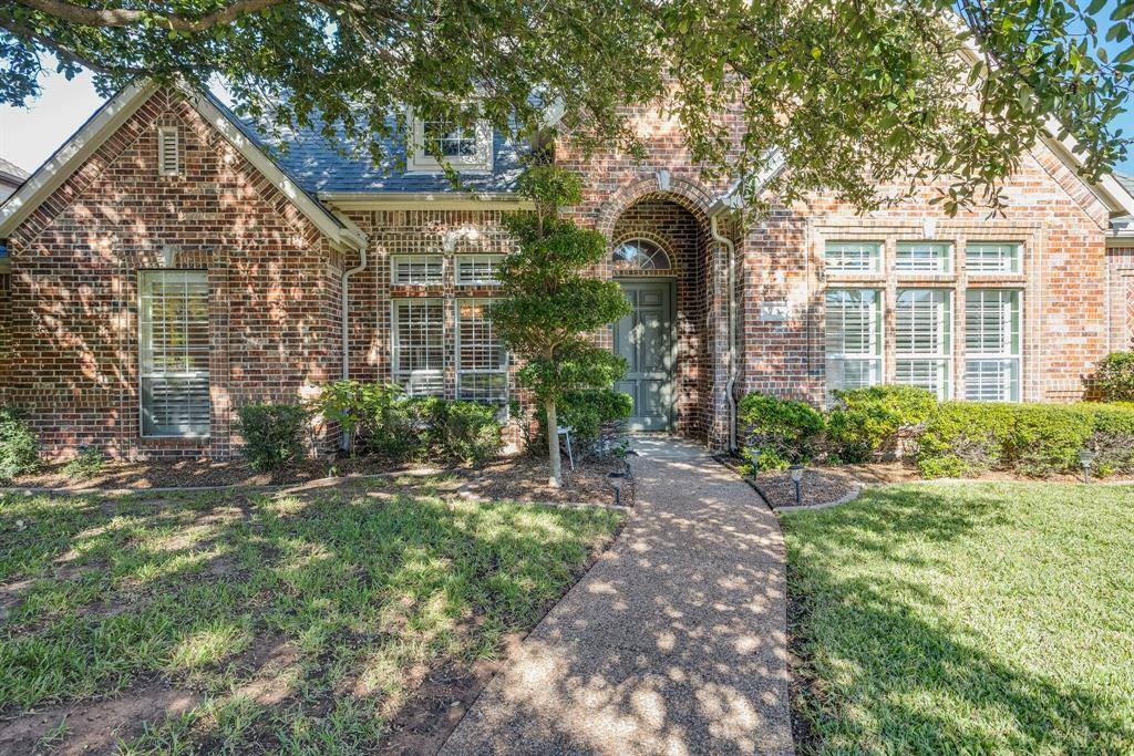 Coppell, TX 75019,944 Falcon Lane