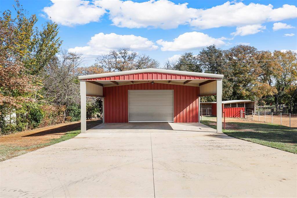 Burleson, TX 76028,137 Wood Dale Drive