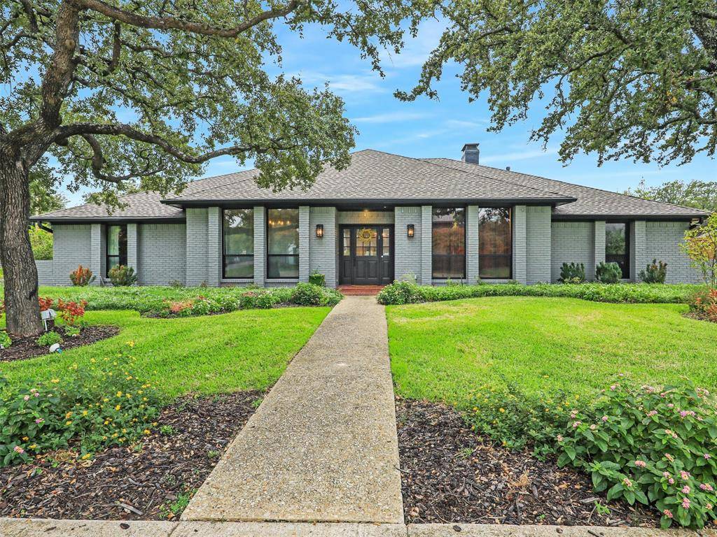 Dallas, TX 75248,7712 Turnberry Lane