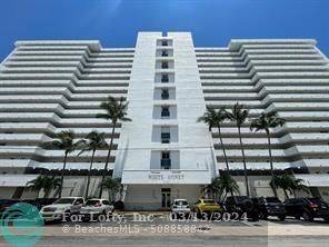 Fort Lauderdale, FL 33305,2200 NE 33rd Ave  #5A