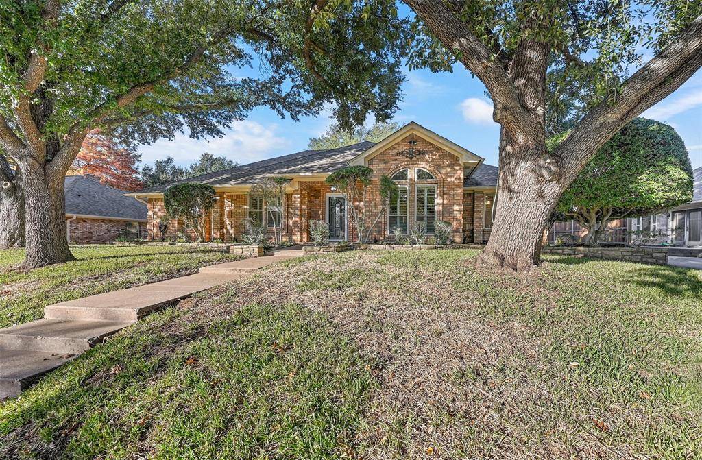 Euless, TX 76039,1807 Bent Tree Drive