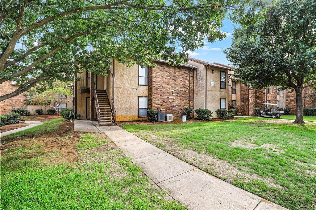 Arlington, TX 76011,1304 Harwell Drive #4820