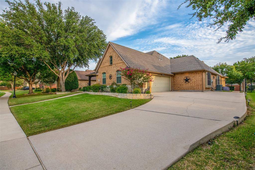 Grand Prairie, TX 75054,2439 Waterside Drive