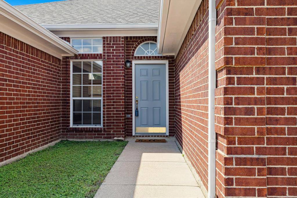 Arlington, TX 76018,6002 Summerfield Drive