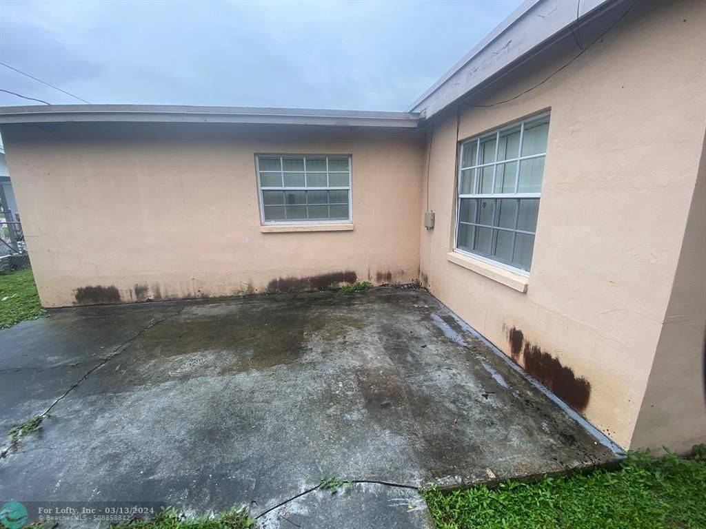 Lauderhill, FL 33311,3551 NW 18th Ct