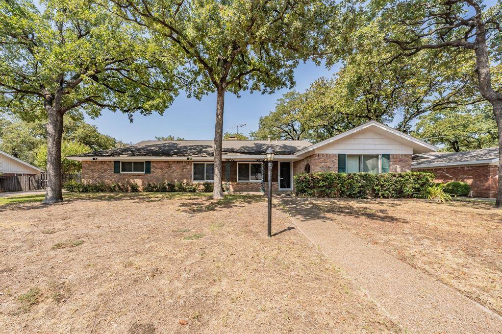 Hurst, TX 76053,708 W Cheryl Avenue