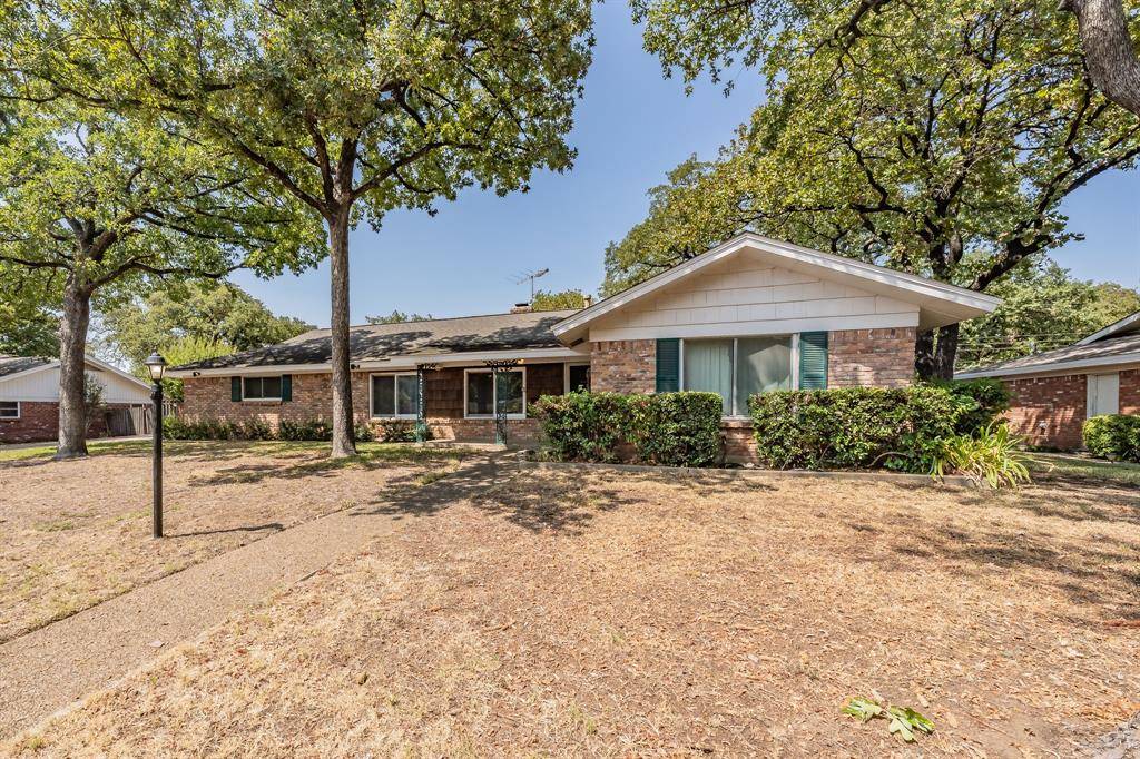 Hurst, TX 76053,708 W Cheryl Avenue