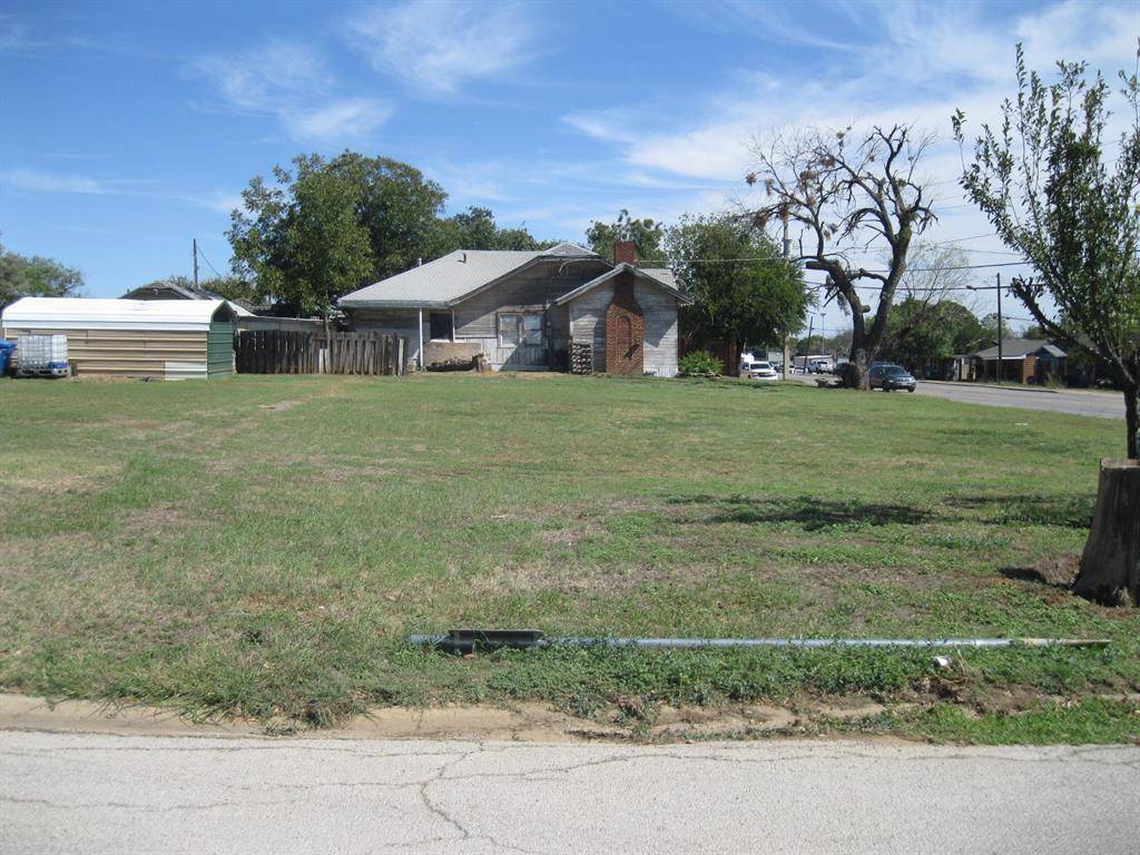 Breckenridge, TX 76424,1310 W Walker Street