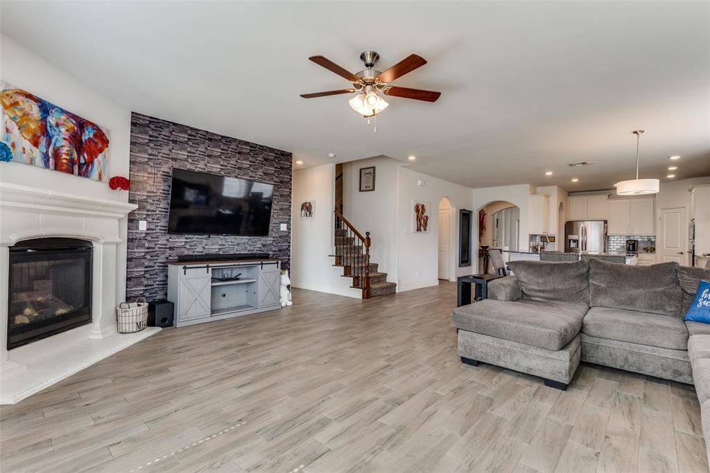 Little Elm, TX 76227,1528 Summit View Lane