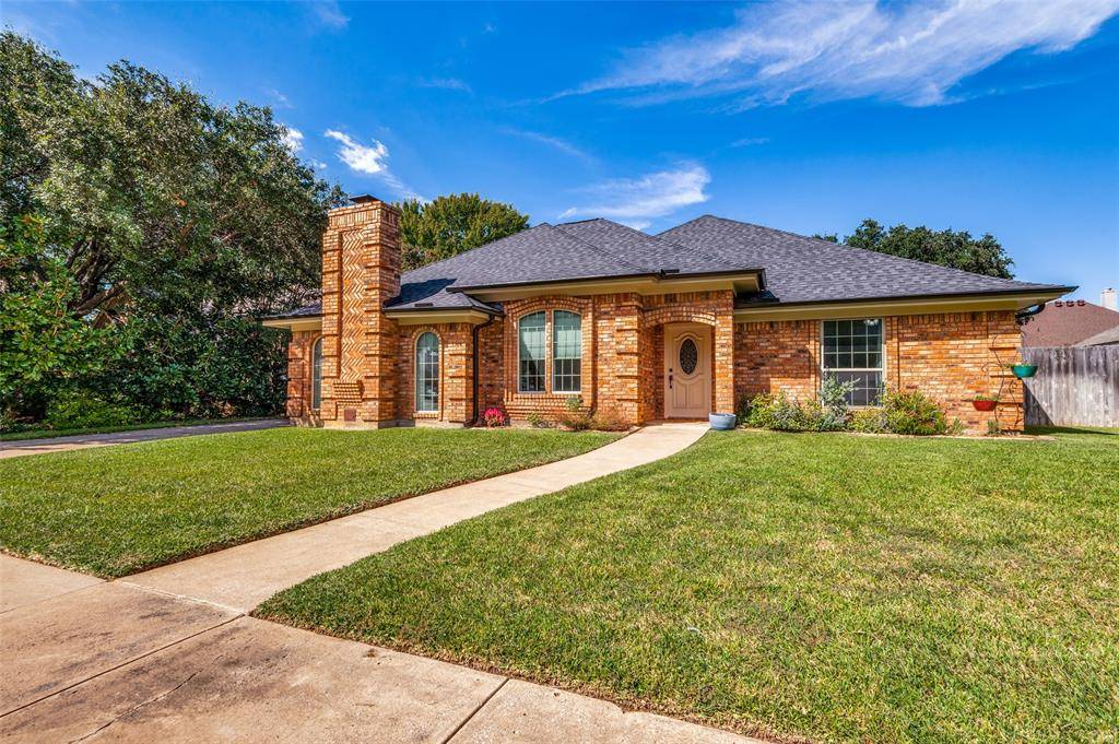 Bedford, TX 76021,3845 Edgewater Drive