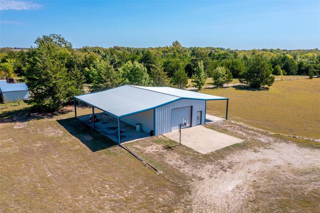 Anna, TX 75409,9805 County Road 581