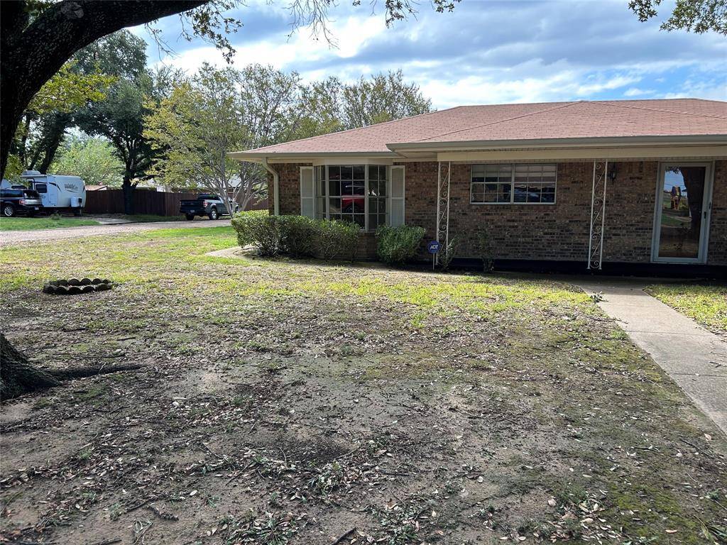 Mabank, TX 75147,201 W Jeter Street