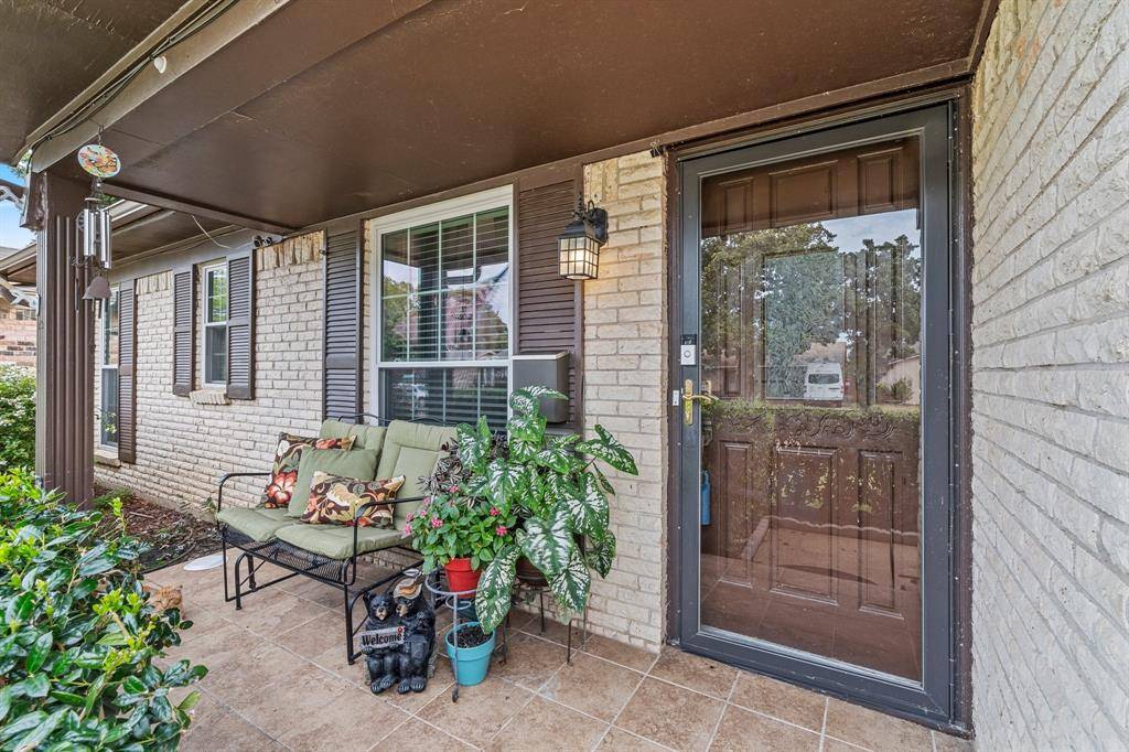 Irving, TX 75060,2016 Meadow Lark Lane