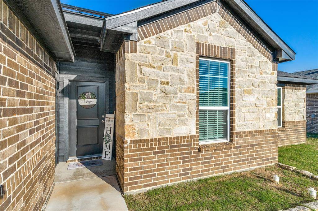 Grand Prairie, TX 75051,1421 Avenue A