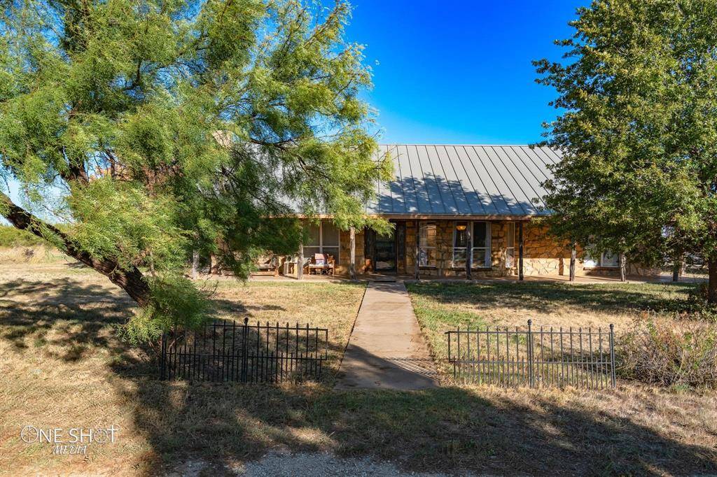 Tuscola, TX 79562,141 CR 336