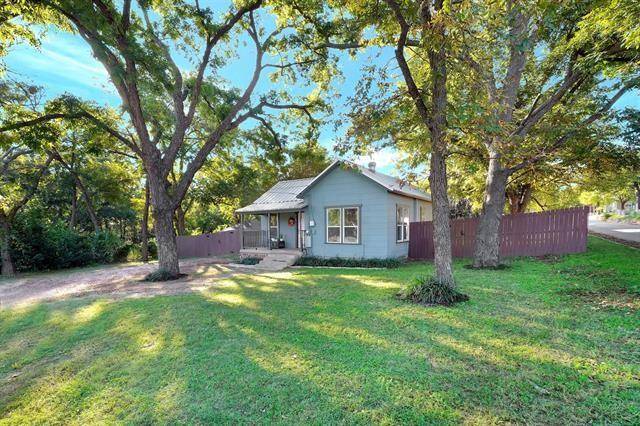 Weatherford, TX 76086,715 W Ball Street