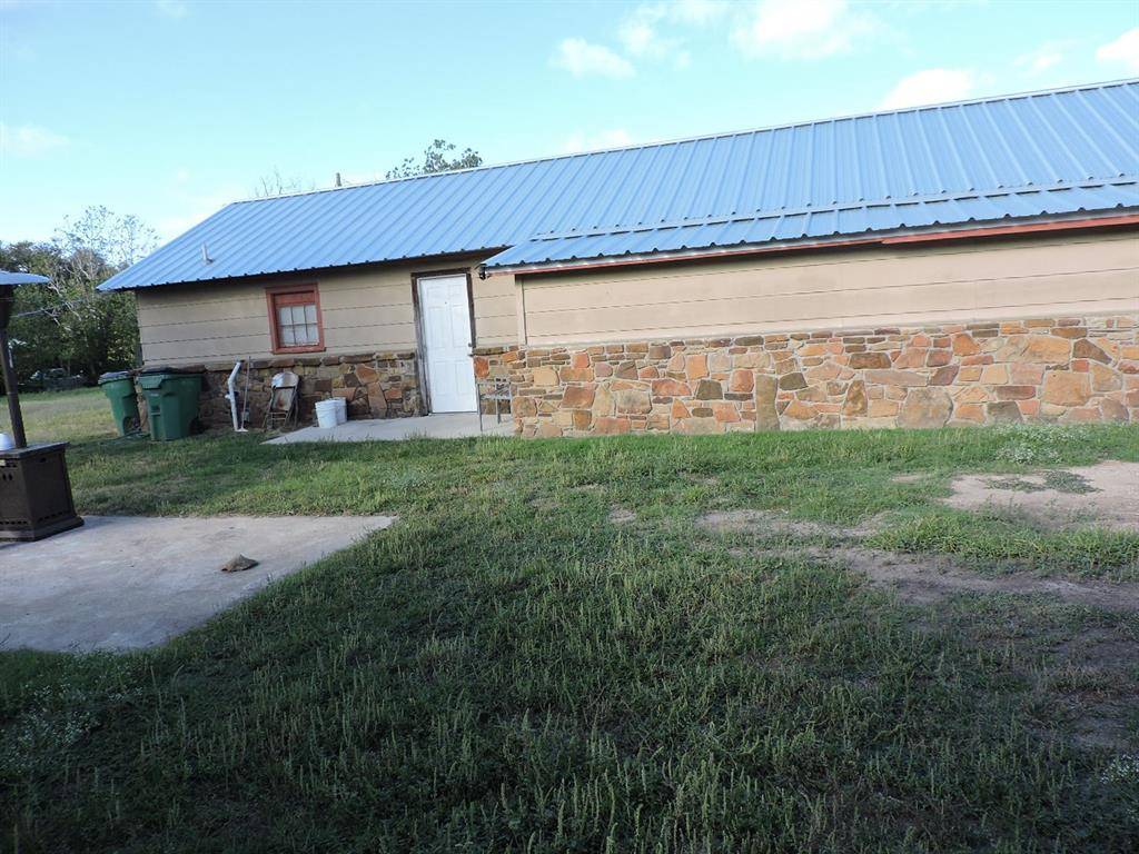 Goldthwaite, TX 76844,1308 N Mesquite Street N