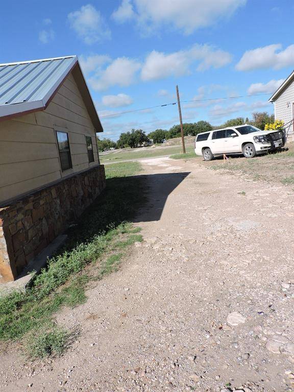 Goldthwaite, TX 76844,1308 N Mesquite Street N