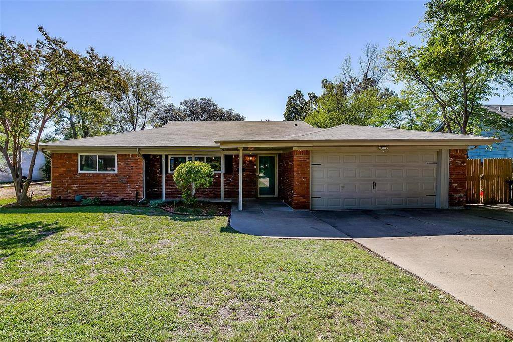 Fort Worth, TX 76133,5233 Cockrell Avenue