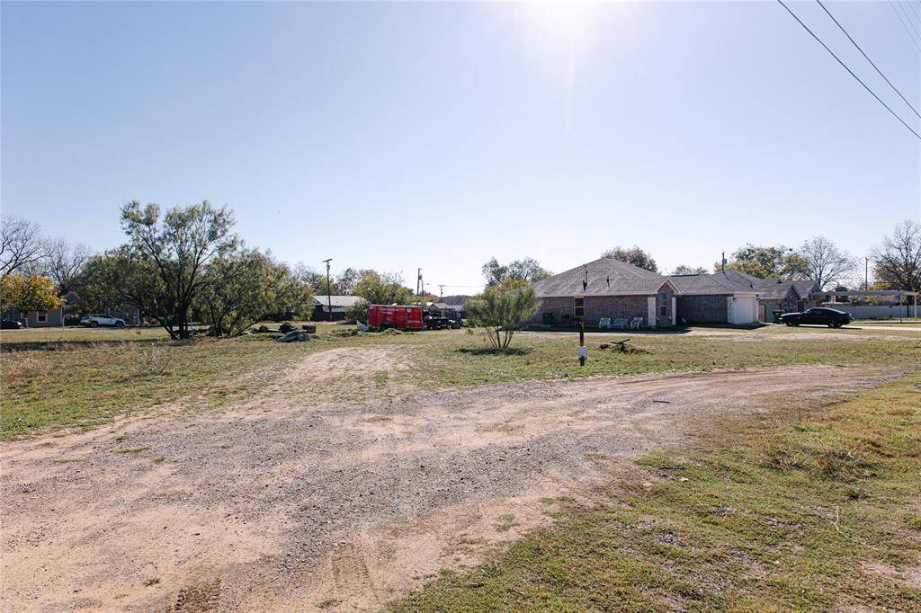 Mineral Wells, TX 76067,1005 SW 2nd Avenue