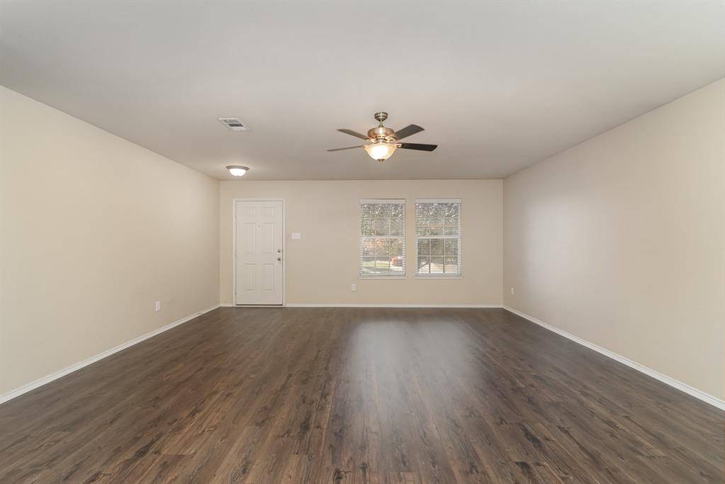 Fate, TX 75087,526 Silver Leaf Drive