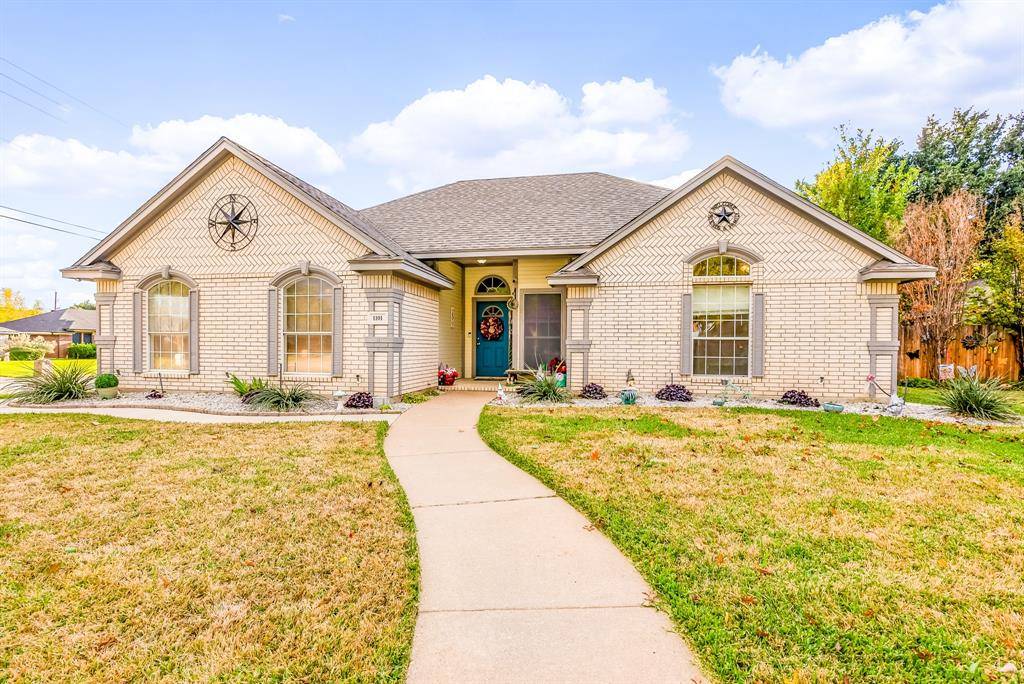 Burleson, TX 76028,1101 Highcrest Drive