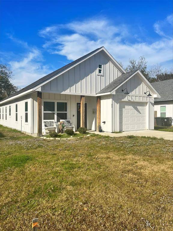 Wills Point, TX 75169,828 Gibbard