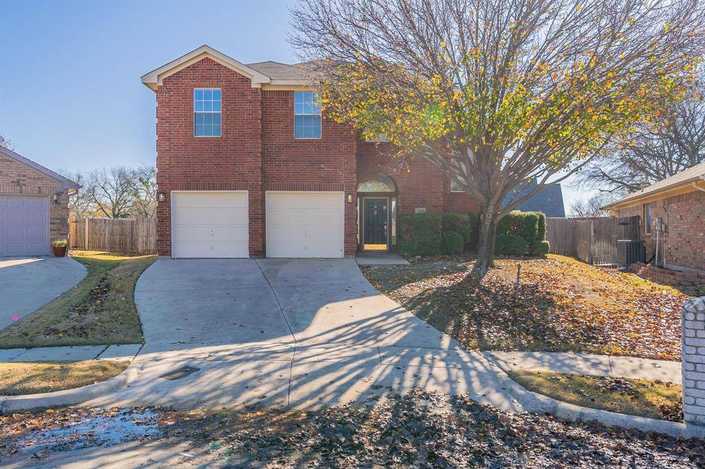 Fort Worth, TX 76179,6209 Holliwell Lane