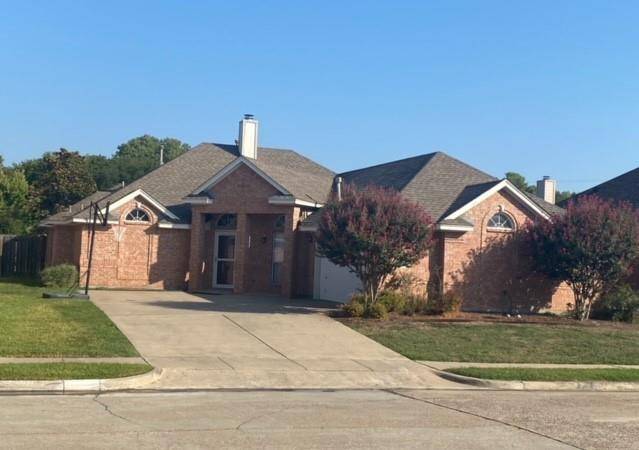 Arlington, TX 76012,3157 Waterside Drive