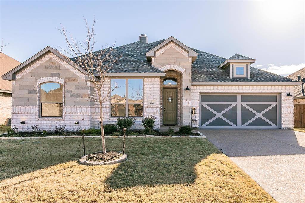 Benbrook, TX 76126,6717 Canyon Rock Drive