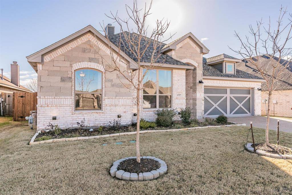 Benbrook, TX 76126,6717 Canyon Rock Drive